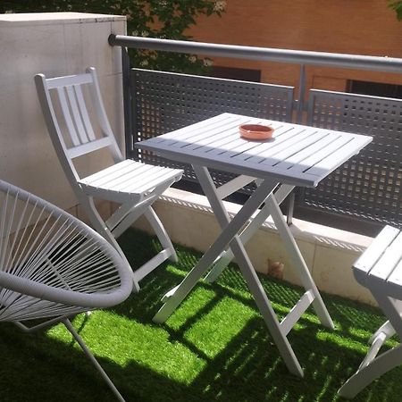 Apartamento Reformado Parking Gratis Seville Exterior photo