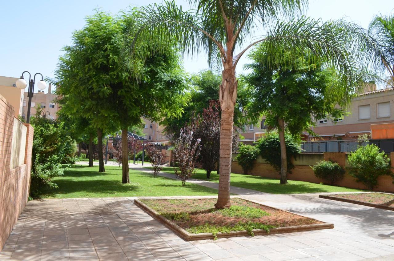 Apartamento Reformado Parking Gratis Seville Exterior photo