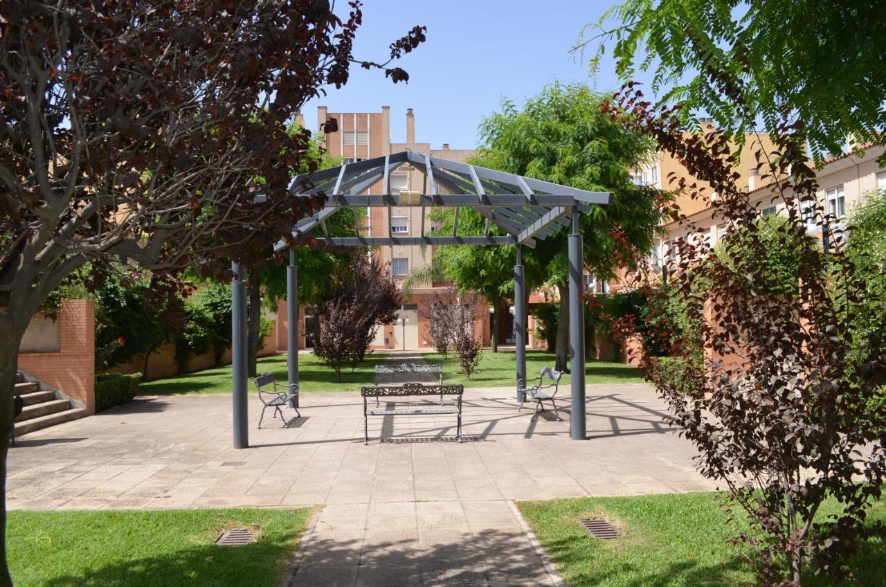 Apartamento Reformado Parking Gratis Seville Exterior photo